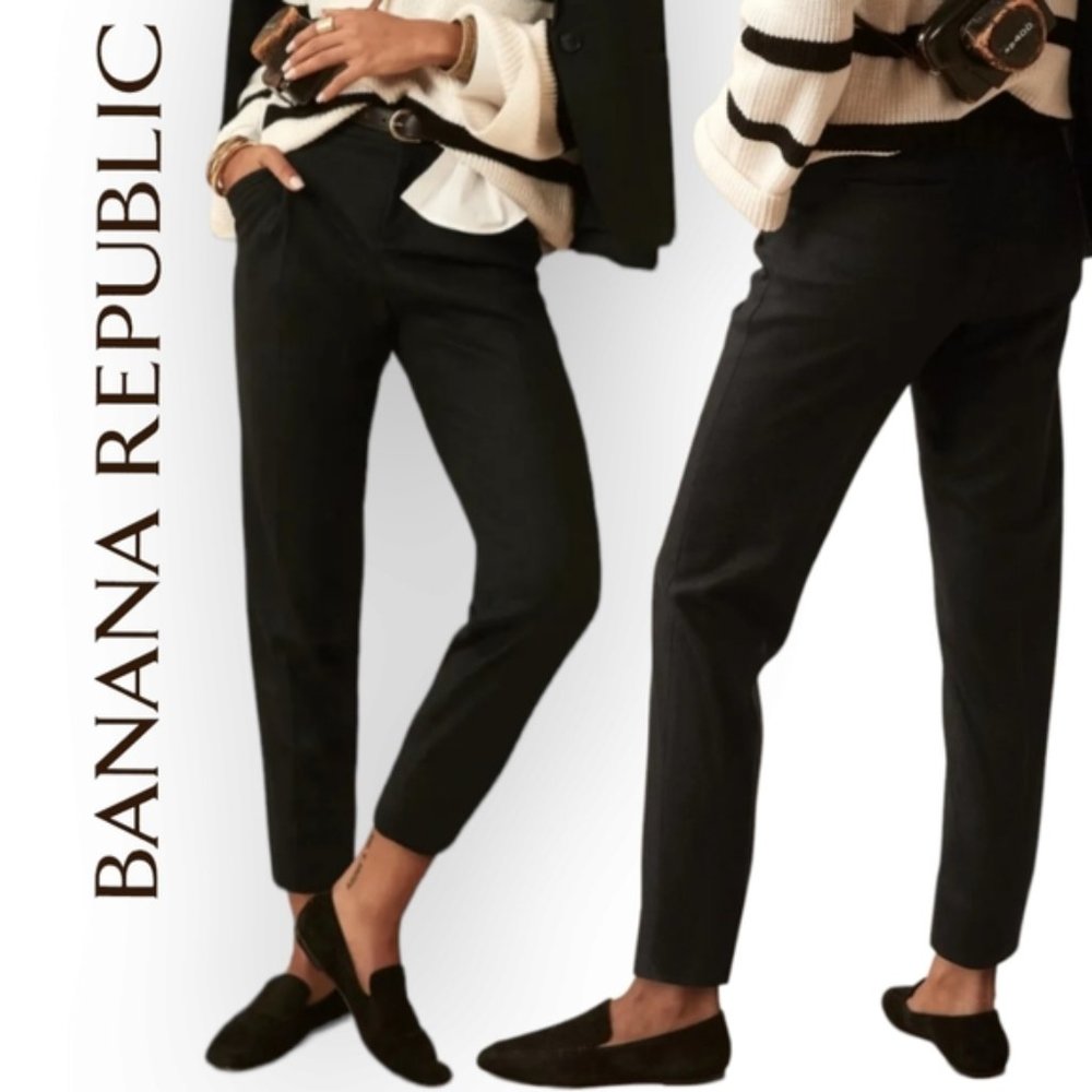 *SOLD**Banana Republic recycled wool blend lined tapered black pants